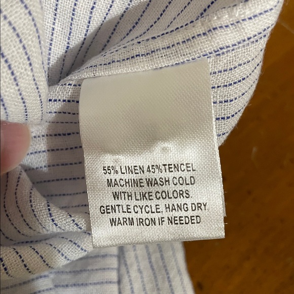 UNTUCKit White & Blue Pinstripe Shirt - Picture 6 of 8